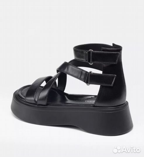 Босоножки с закрытой пяткой летние, р-р 35, новые