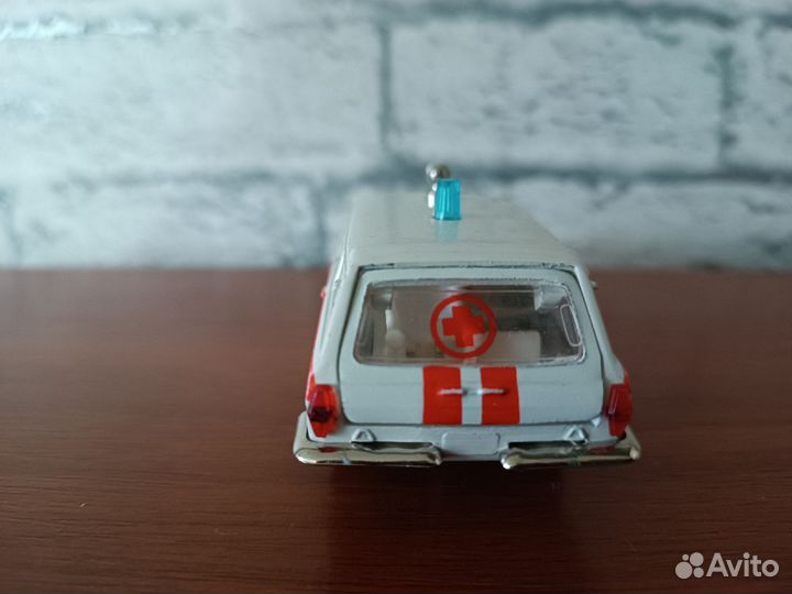 Модель Волга Медицинская газ-2402.Номерная А24