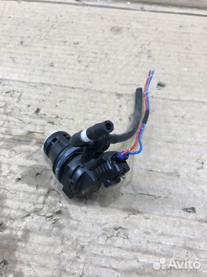 Насос моторчик стеклоомывателя Mazda Cx-5 KE5A