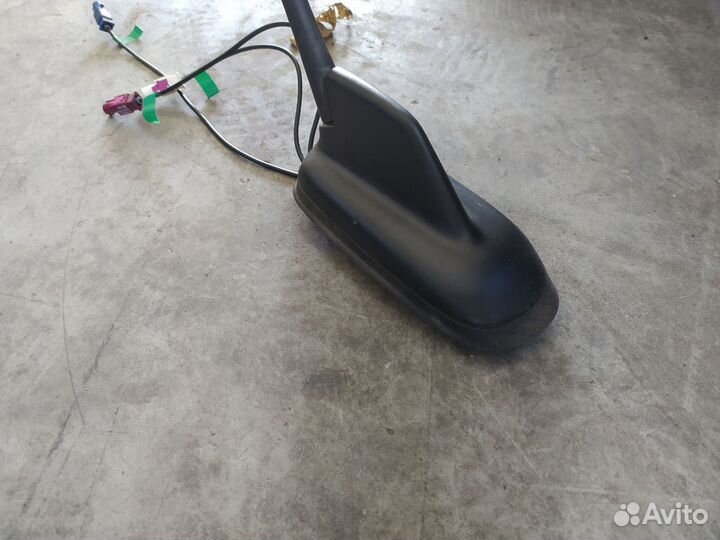 Антенна Volkswagen Polo (Mk5) V рестайлинг (2014–н