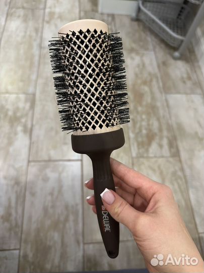 Брашинг с антистатиком d 53/70 мм dewal BRM53