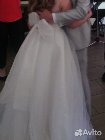 Свадебное платье 46 48 бу
