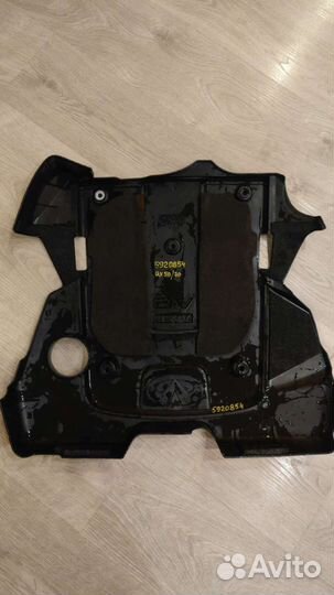 Накладка крышка двигателя Infiniti fx37, qx70, s51