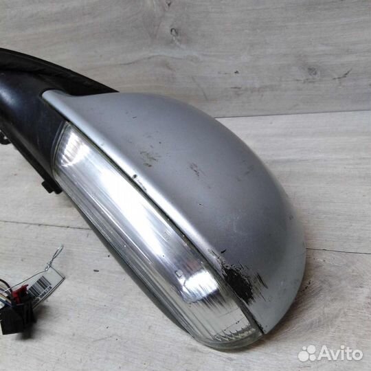 Зеркало наружное левое Volkswagen Jetta 5