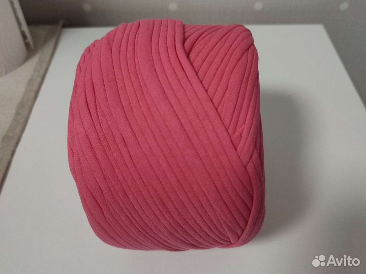 Трикотажная пряжа новая