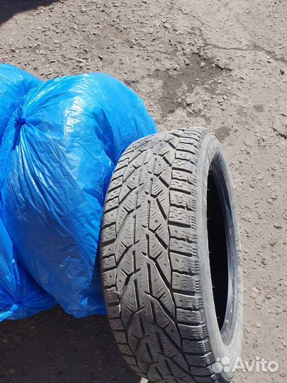 AmberWay Spor HP 215/60 R17 100