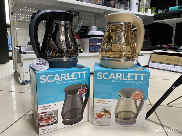 Электрочайник Scarlett с подсветкой воды 1,7л