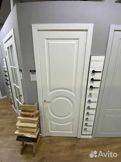 Двери межкомнатные белые