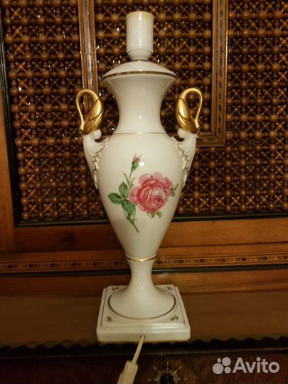 Старинная лампа ваза С Лебедями позолота роспись