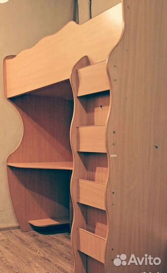 Кровать двухэтажная детская