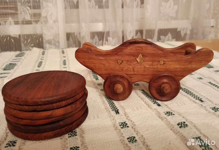 Деревянные подставки и палочки