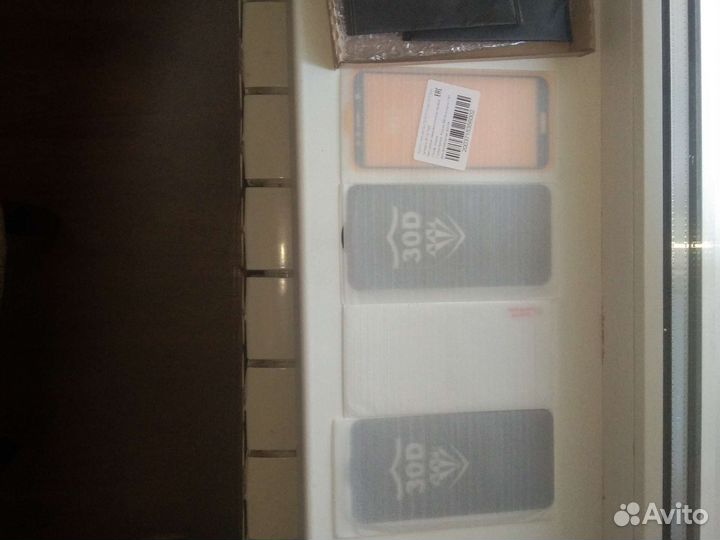 Защитные стекла на honor7A