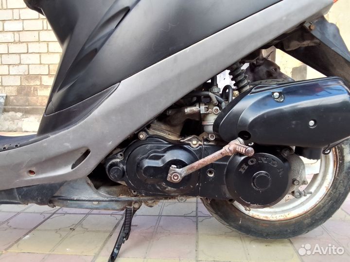 Мопед Honda dio 27