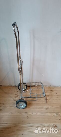 Хозяйственная тележка