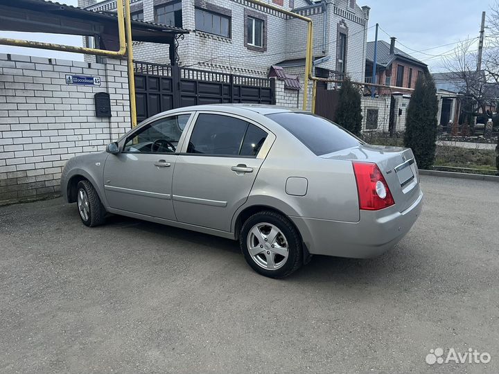 Vortex Estina 2.0 МТ, 2009, 182 000 км