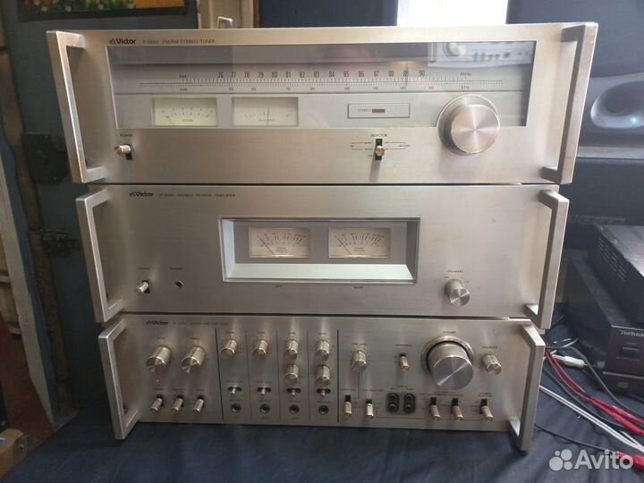 Усилитель двухблочный Victor M-1100