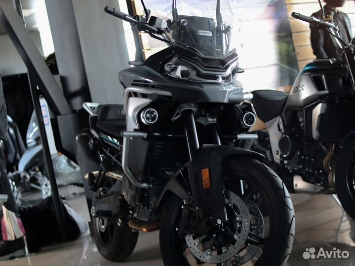 CFmoto 800MT Sport (ABS)