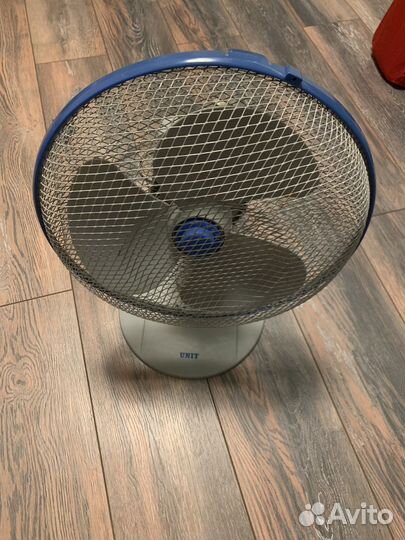 Вентилятор напольный / настольный