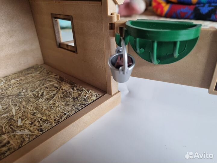 Sylvanian families конюшня