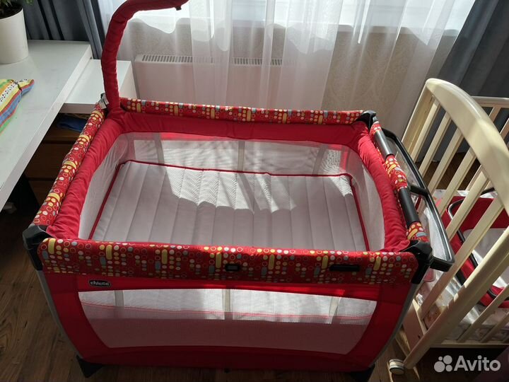 Манеж-кровать Chicco Lullaby