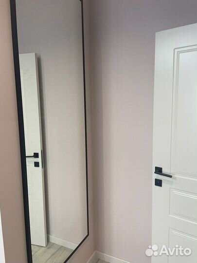 Зеркало интерьерное