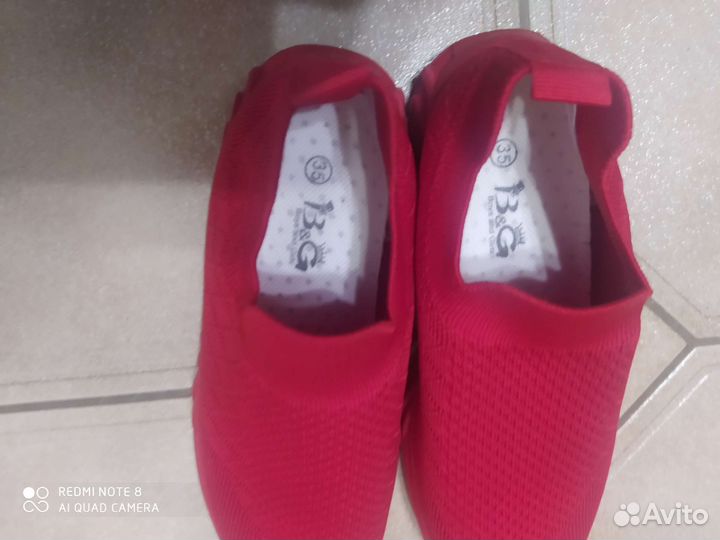 Кроссовки р.35