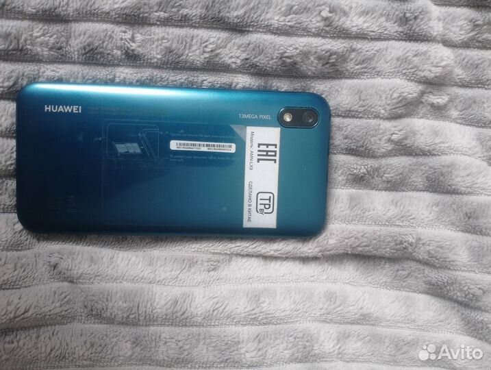 HUAWEI Y5 (2019), 2/32 ГБ