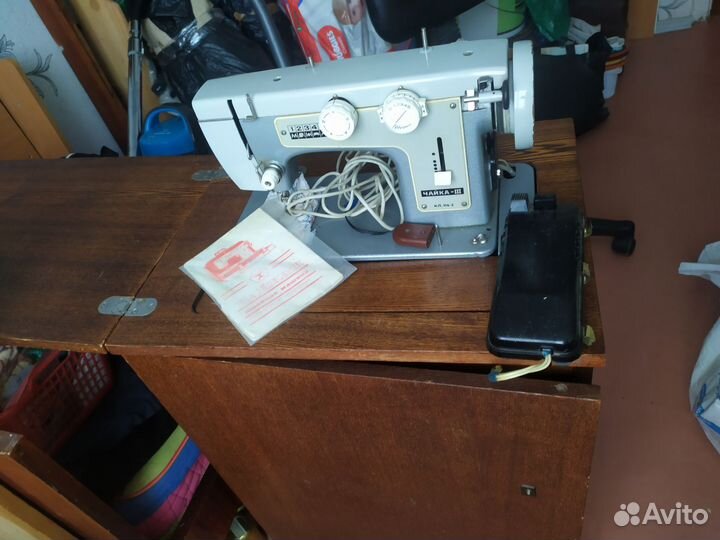 Швейная машина Чайка 3