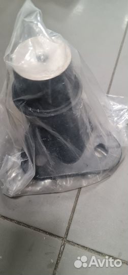 Опора двигателя SEA-DOO 1503 / 1630 4-TEC 09-17