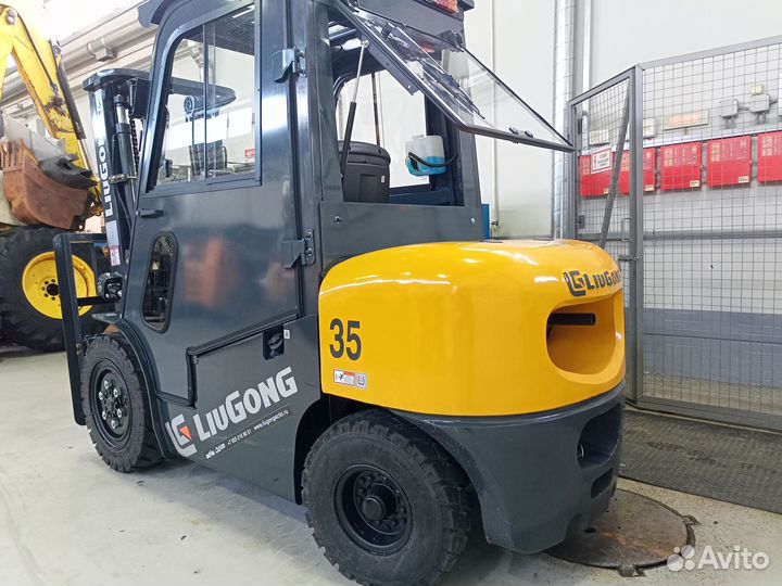 Вилочный погрузчик LiuGong CPCD15, 2023