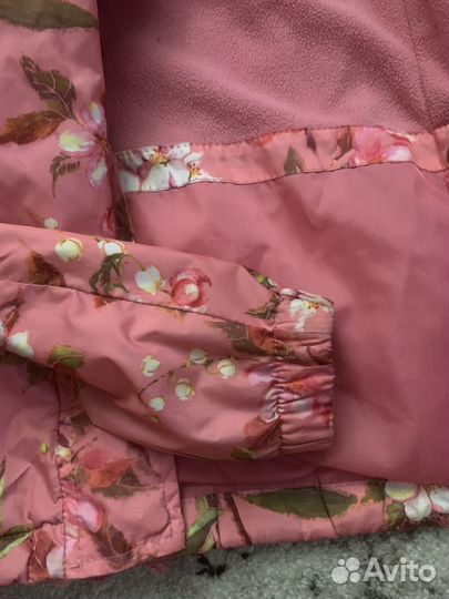 Ветровка для девочки