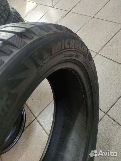 Michelin X-Ice North 3 245/50 R18 104T