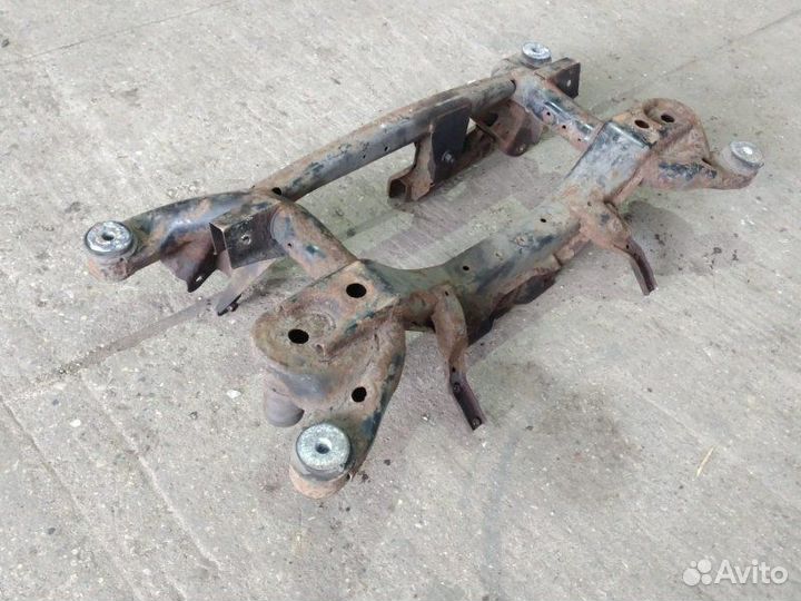 Балка подвески задняя Jaguar X-Type X400 2.1 YB