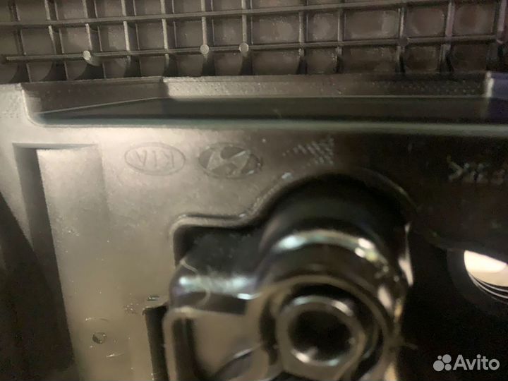 Клапанная крышка G4KD