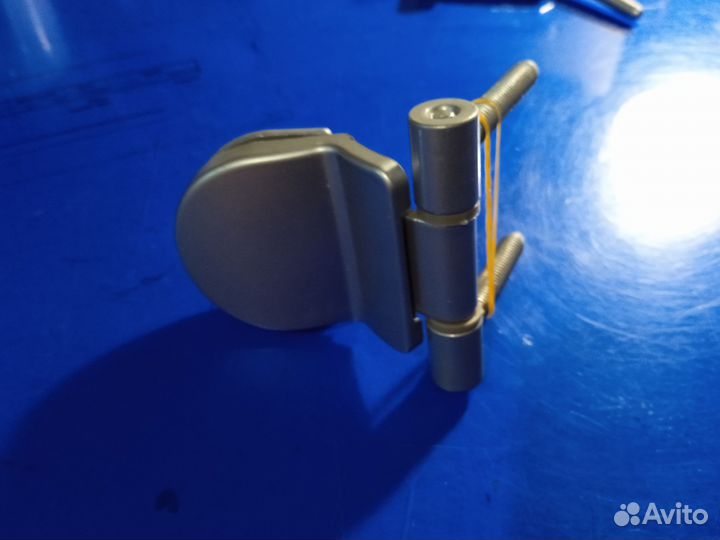 Петли для стеклянных дверей MH715