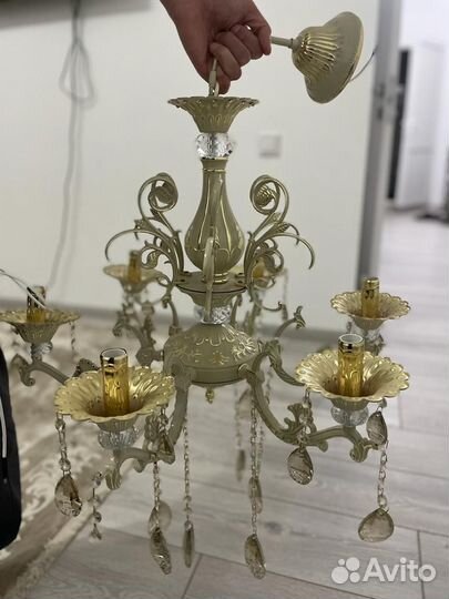 Люстра потолочная