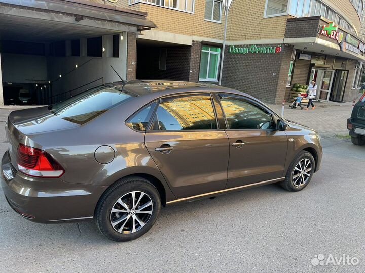 Volkswagen Polo 1.6 AT, 2015, 125 000 км