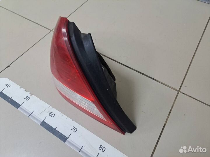 Фонарь задний левый Nissan Tiida C11 2007-2014