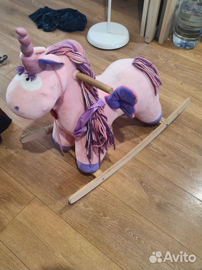 Детская качалка лошадь