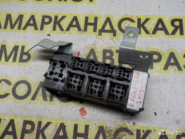 Блок предохранителей Hyundai Accent II (LC) 1999