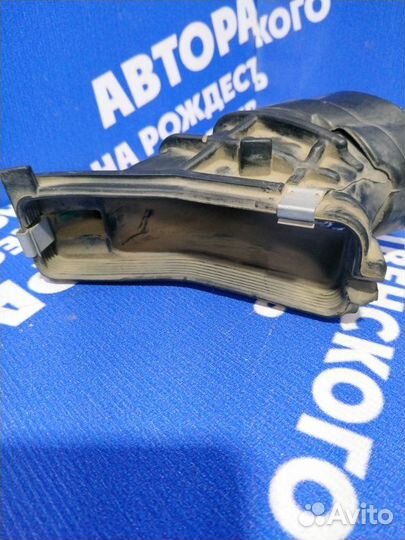 Гофра воздушного фильтра Ford Focus 3 седан iqdb