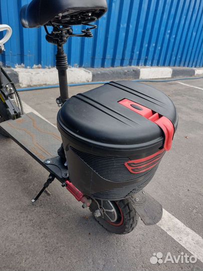 Самокат взрослый электрический бу