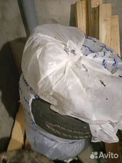 Headway HR801 225/60 R17