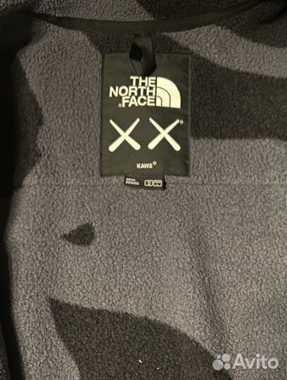 Шерпа The North Face x Kaws Оригинал