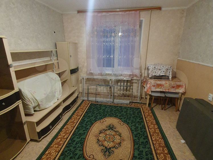 Комната 13 м² в 4-к., 6/9 эт.