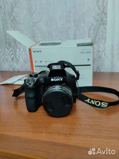 Цифровой фотоаппарат sony