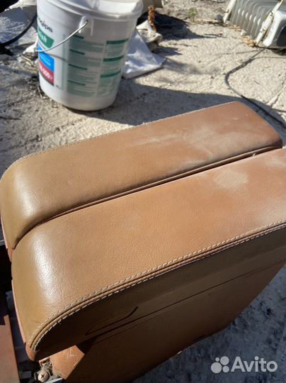 Подлокотник Инфинити fx35 s50