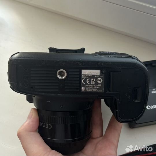 Зеркальный фотоаппарат 6D + 50mm обьектив