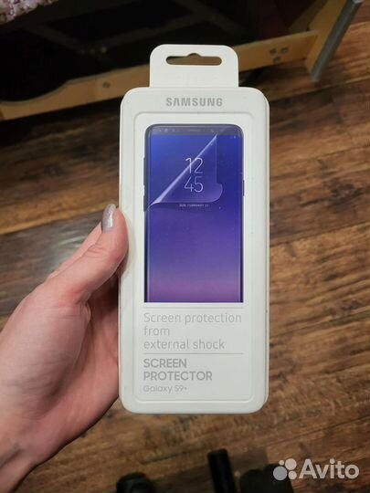 Плёнка на Samsung s9+