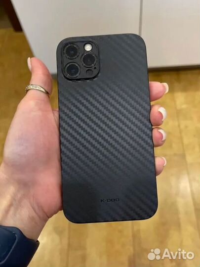 Карбоновые чехлы на iPhone 11/12/13/14